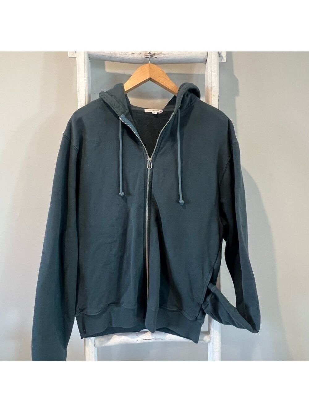Good American Men's Dark Green Hoodie full zip up size
Small
